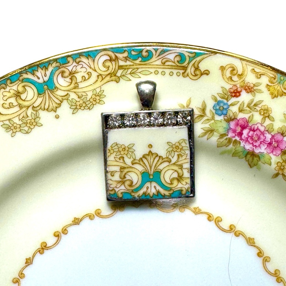 Silver and Gold Vintage-Style Necklace with Ornate Design